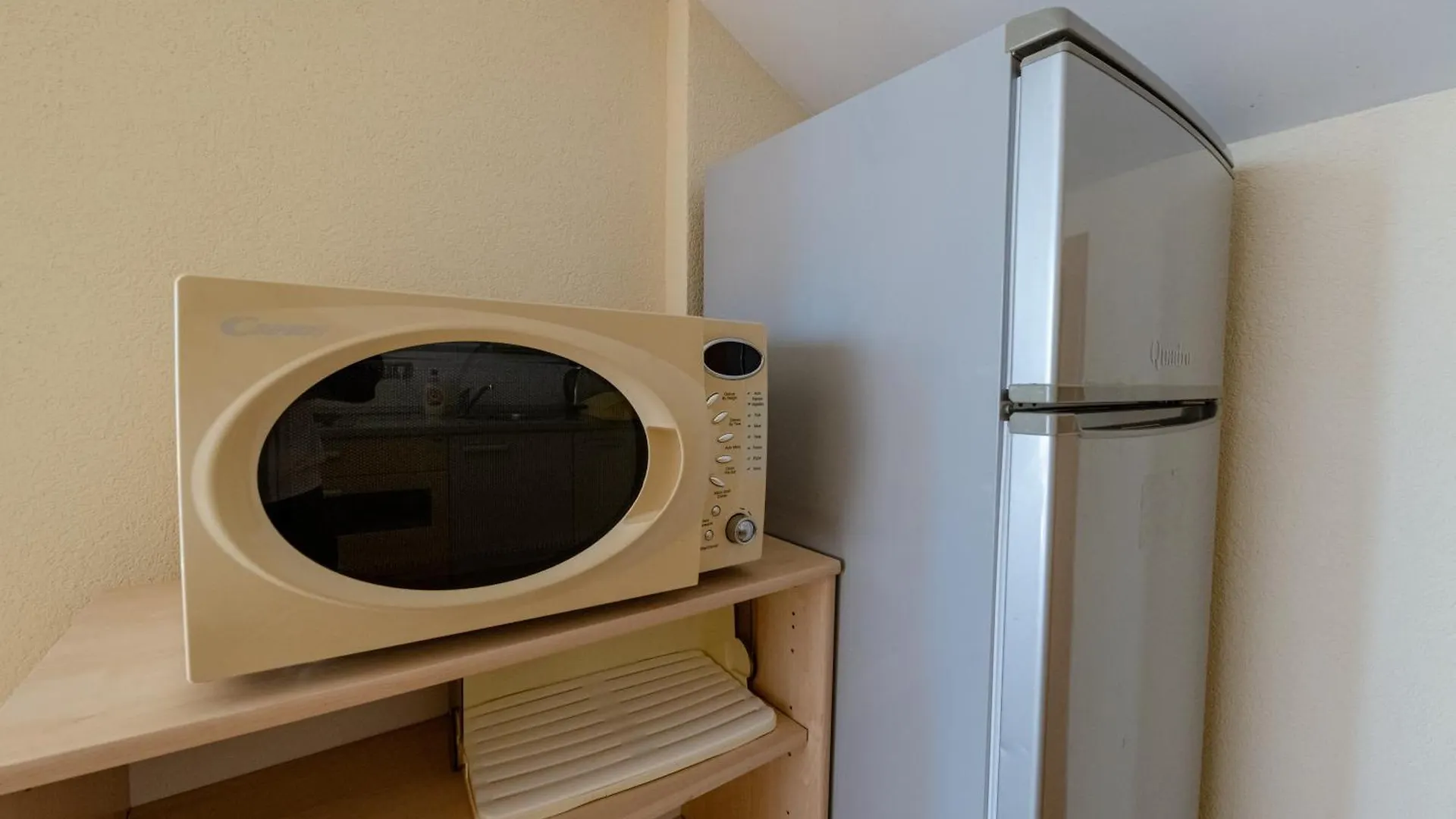 Sunsea Apartments Drage
