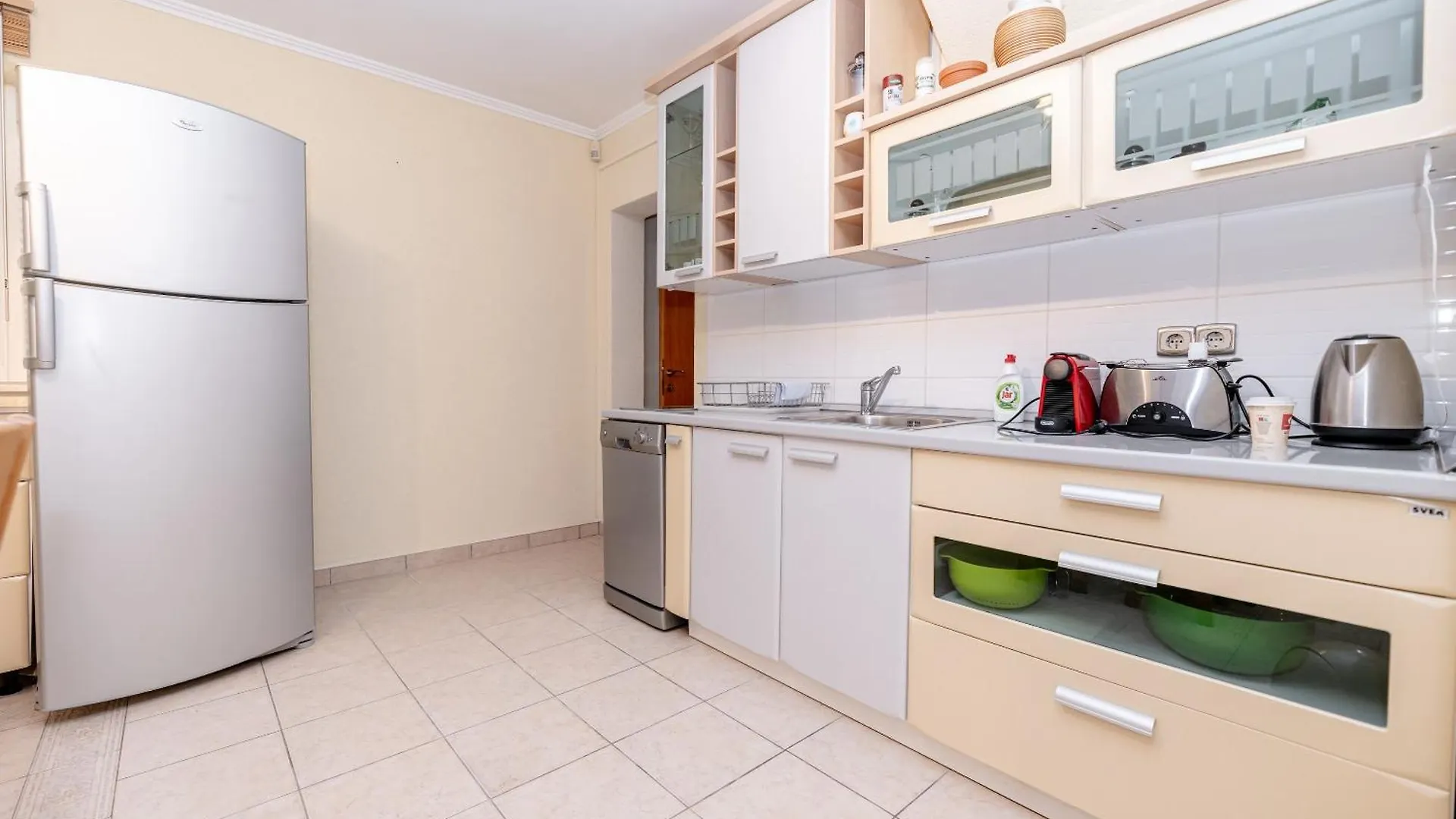 Sunsea Apartments Drage 0*,