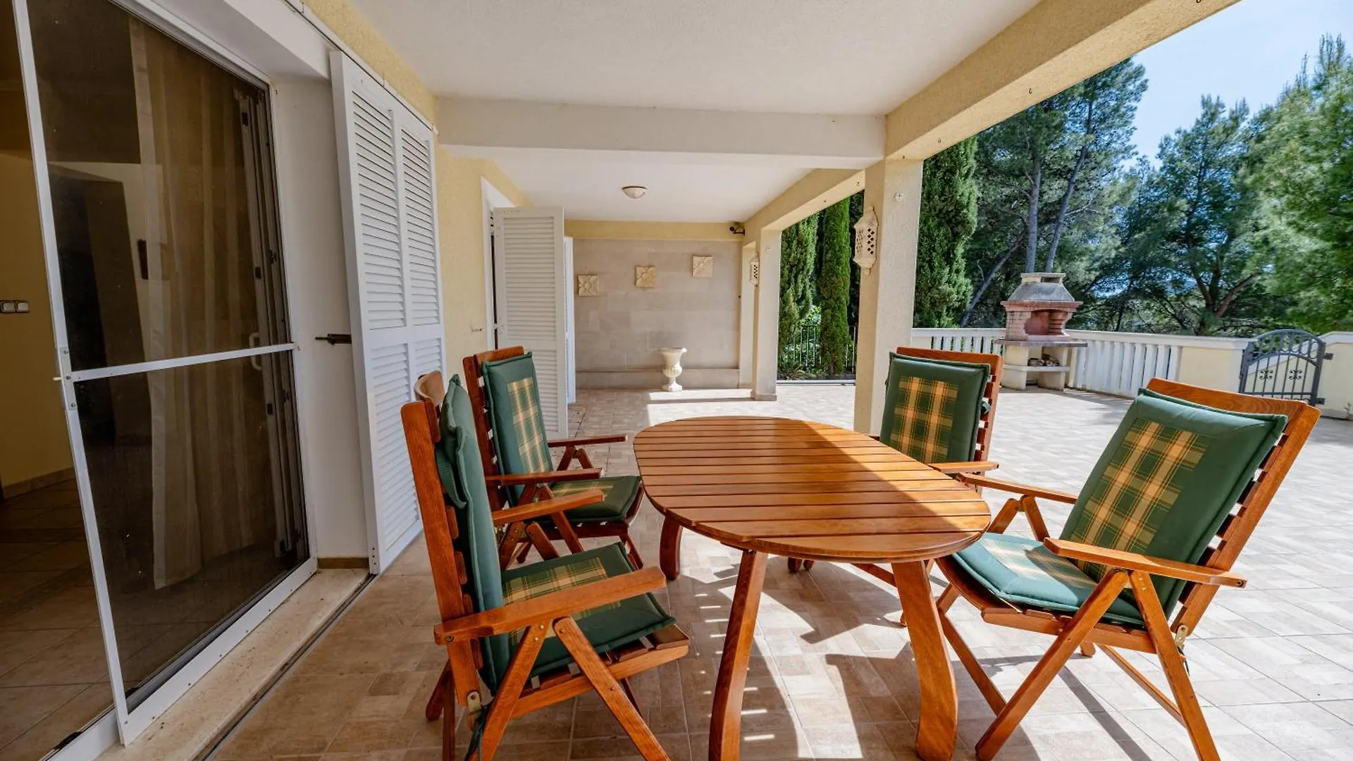 Sunsea Apartments Drage Croatia