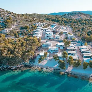 Oi Concept Village Buqez & Vita Drage