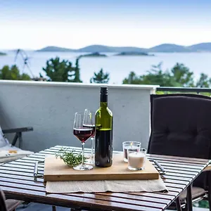 Sestrice Apartman